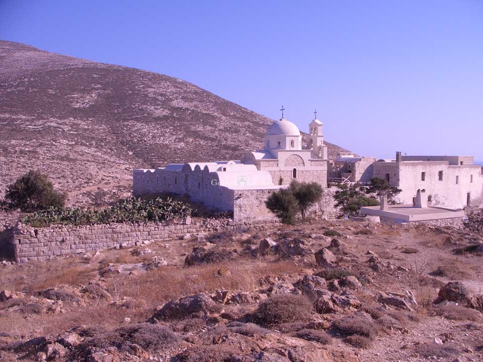 Ανάφη Μοναστήρια | Κυκλάδες | Golden Greece