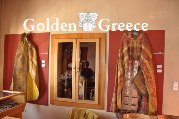 ΜΟΥΣΕΙΟ ΕΚΚΛΗΣΙΑΣΤΙΚΗΣ ΤΕΧΝΗΣ | Χάλκη | Δωδεκάνησα | Golden Greece