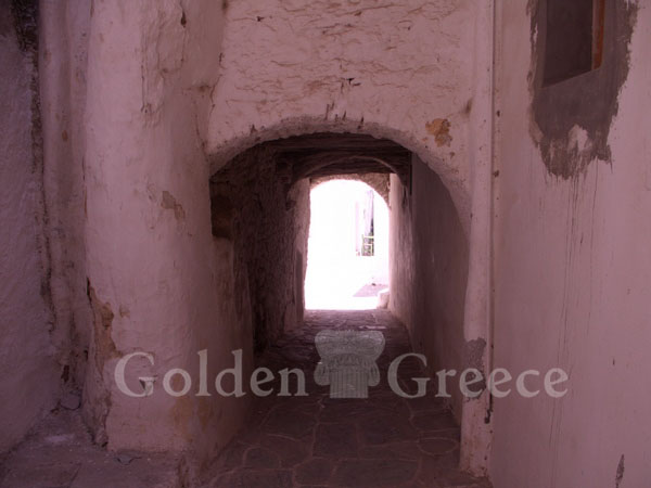 ΚΑΣΤΡΟ (Κάστρο) | Φολέγανδρος | Κυκλάδες | Golden Greece