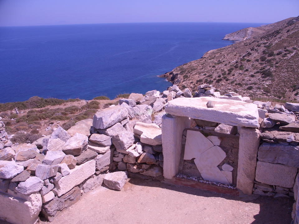 Ios Archaeological Sites | Cyclades | Golden Greece