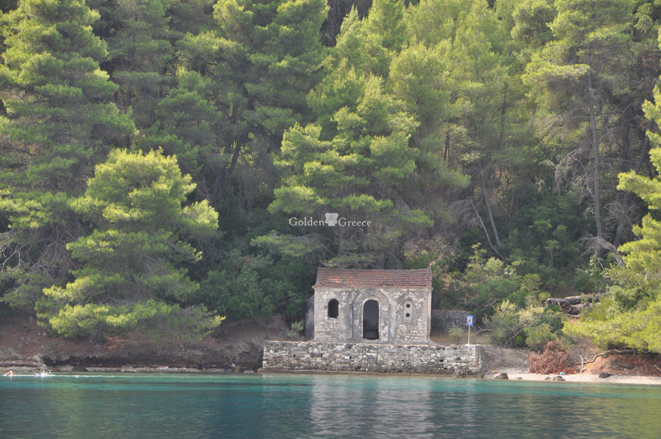 Κάστρα | Κάλαμος | Ιόνια Νησιά | Golden Greece