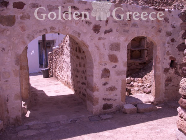 ΚΙΜΩΛΟΣ (Κάστρο) | Κίμωλος | Κυκλάδες | Golden Greece
