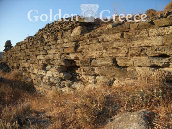 ΒΡΥΟΚΑΣΤΡΟ (Κάστρο) | Κύθνος | Κυκλάδες | Golden Greece
