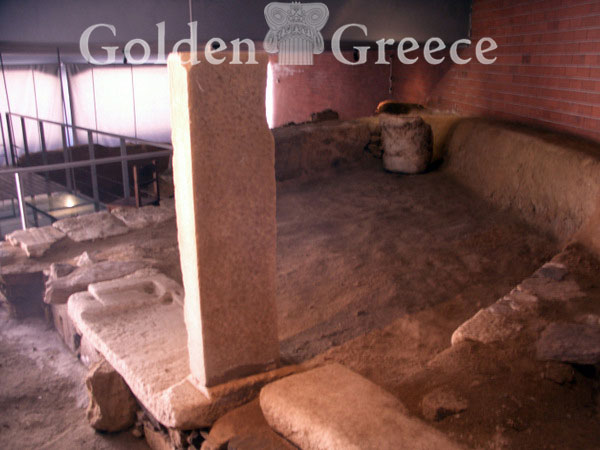 ON-SITE ARCHAEOLOGICAL MUSEUM OF METROPOLIS | Naxos | Cyclades | Golden Greece