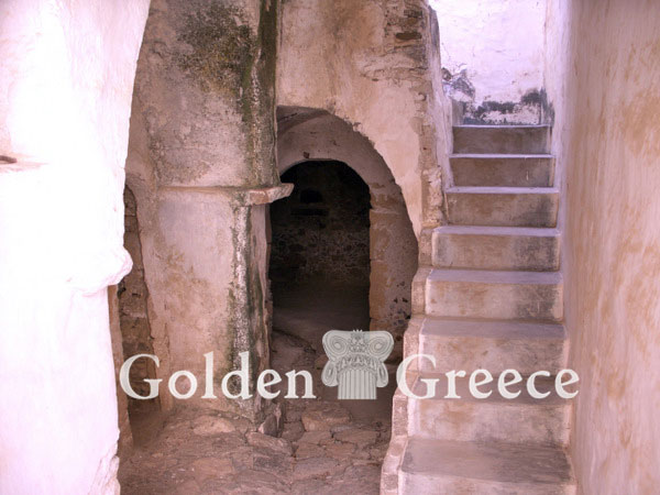 ΜΟΝΗ ΠΑΝΑΓΙΑΣ ΥΨΗΛΟΤΕΡΑΣ | Νάξος | Κυκλάδες | Golden Greece