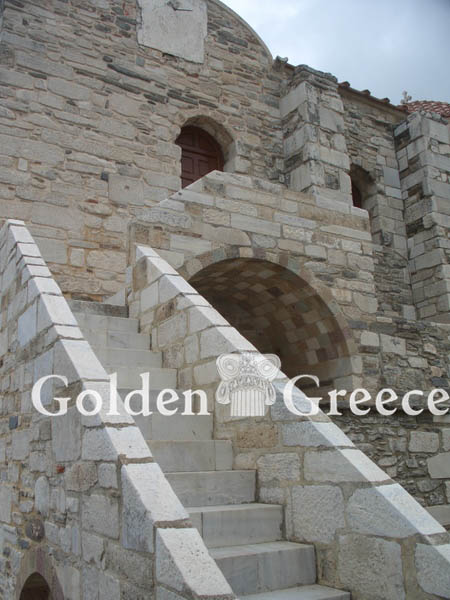 EKATONTAPYLIANI (or KATAPOLIANI) CHURCH | Paros | Cyclades | Golden Greece