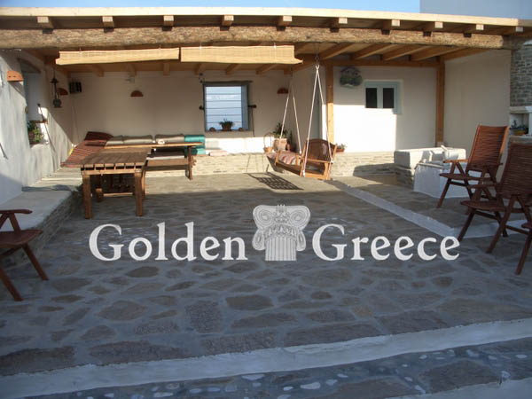 ΜΟΝΗ ΑΓΙΟΥ ΓΕΩΡΓΙΟΥ ΝΑΟΥΣΑΣ | Πάρος | Κυκλάδες | Golden Greece