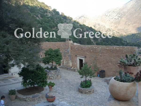 VOSAKOU MONASTERY | Rethymno | Crete | Golden Greece
