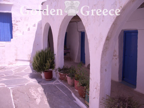 Ι.Μ. ΠΑΝΑΓΙΑΣ ΒΡΥΣΗΣ | Σίφνος | Κυκλάδες | Golden Greece