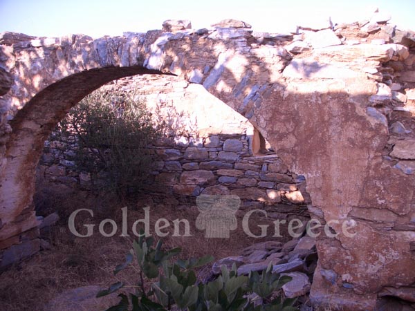 EPISKOPI MONASTERY | Sikinos | Cyclades | Golden Greece