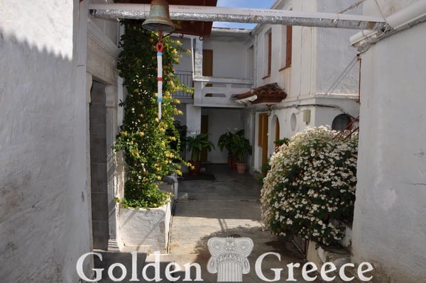 ΜΟΝΗ ΕΥΑΓΓΕΛΙΣΤΡΙΑΣ | Σκόπελος | Σποράδες | Golden Greece