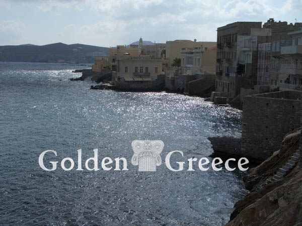 LITTLE VENICE OF HERMOUPOLI | Syros | Cyclades | Golden Greece