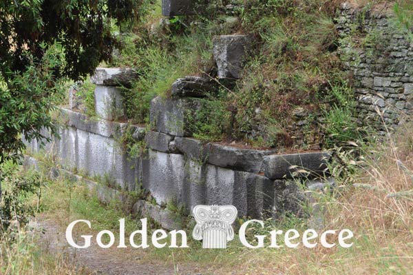 ΜΕΣΑΙΩΝΙΚΟ ΚΑΣΤΡΟ (ΑΚΡΟΠΟΛΗ) ΘΑΣΟΥ | Θάσος | B. & Α. Αιγαίο | Golden Greece